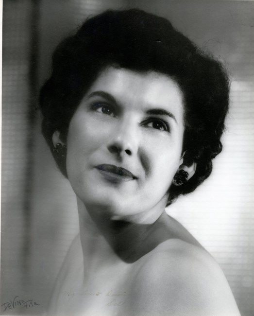 Obituary of Delores Phyllis Martinez Selleck