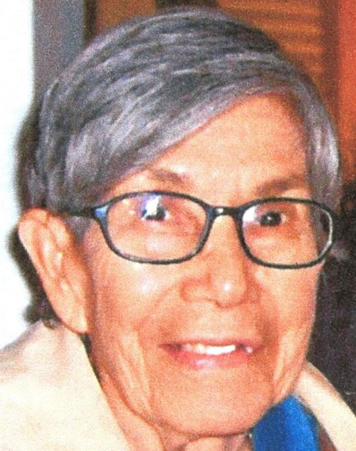 Obituary of Genoveva Salinas