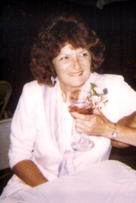 Obituary of Evelyn York