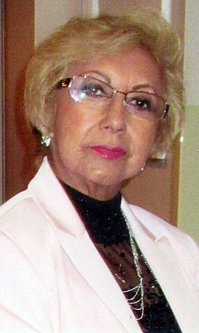 Obituary of Gloria Bertha Herrera