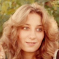 Avis de décès de Nina M. Carlow