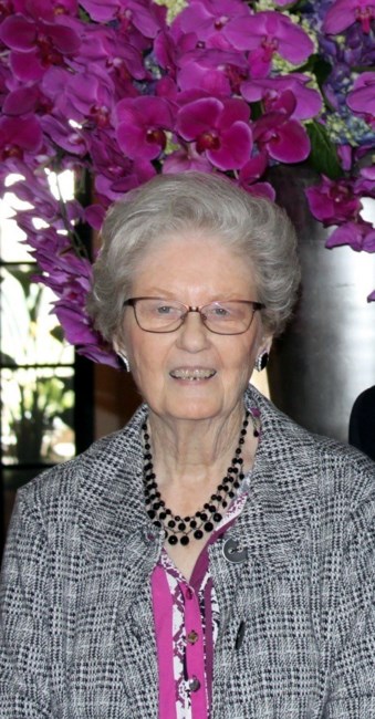 Obituary of Winnie Strozier Hoover