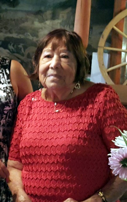 Obituary of Julia Echavarria