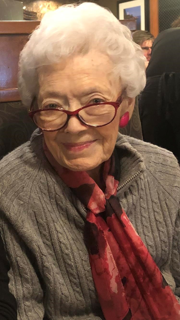 Obituario de Doris Elizabeth Margaret Hart