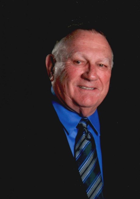 Obituario de Bruce C. Simpson