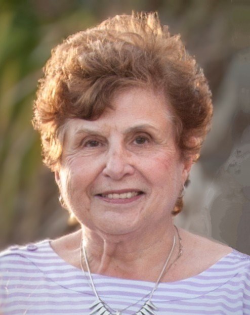 Obituary of Helen Panuthos