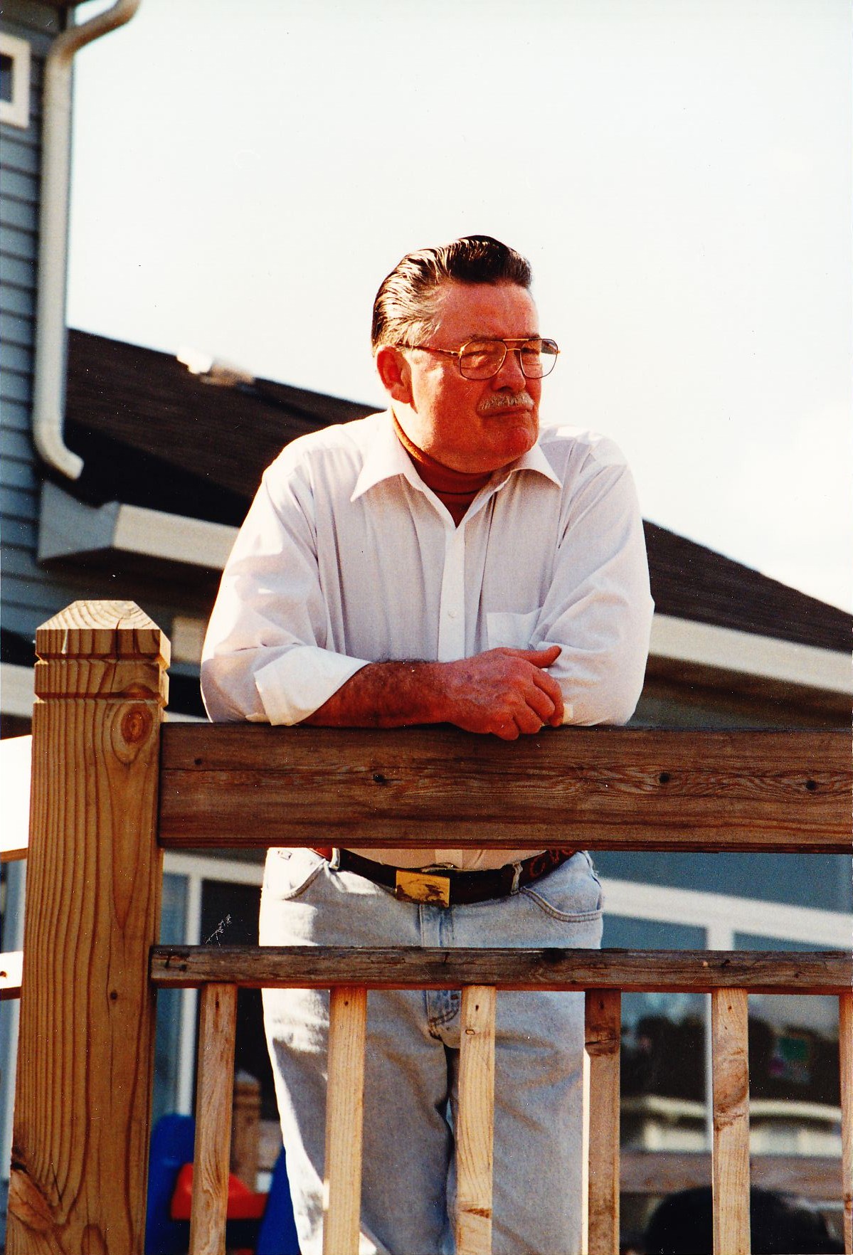 Obituario de Gerald D. Bennett