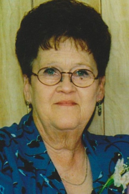 Obituary of Elizabeth "Betty" Alice Warren Davis