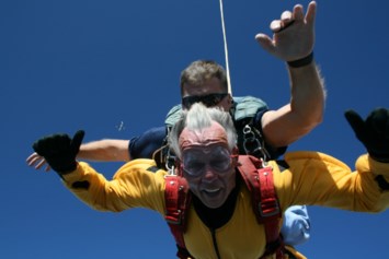 Obituary of Larry Strahan