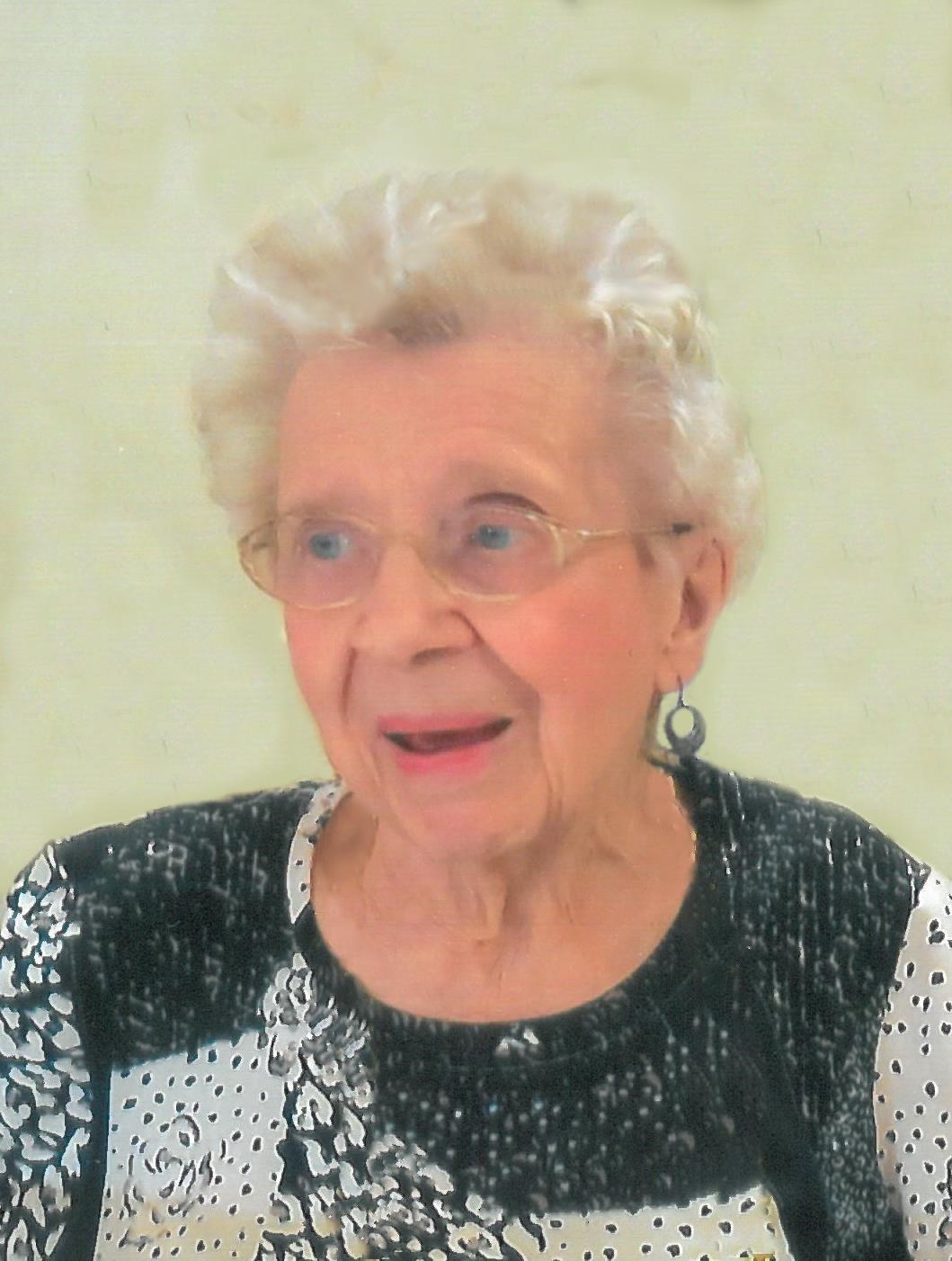 Obituary of Mrs. Dorothy Evelyn Reid