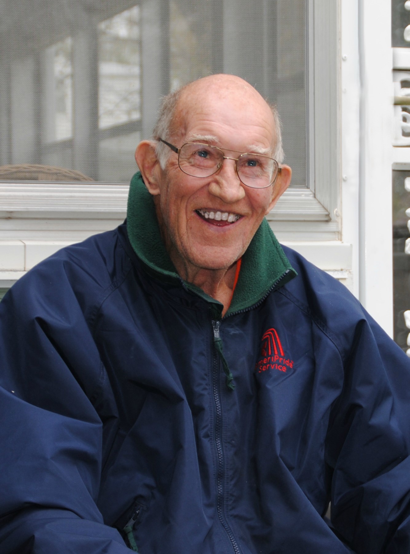 Obituary of Dale F. Swanson