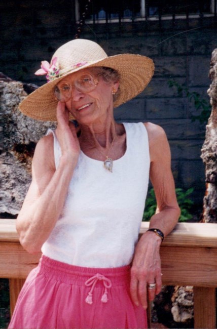 Obituary of Mrs. Vivian Ellen Kinniburgh