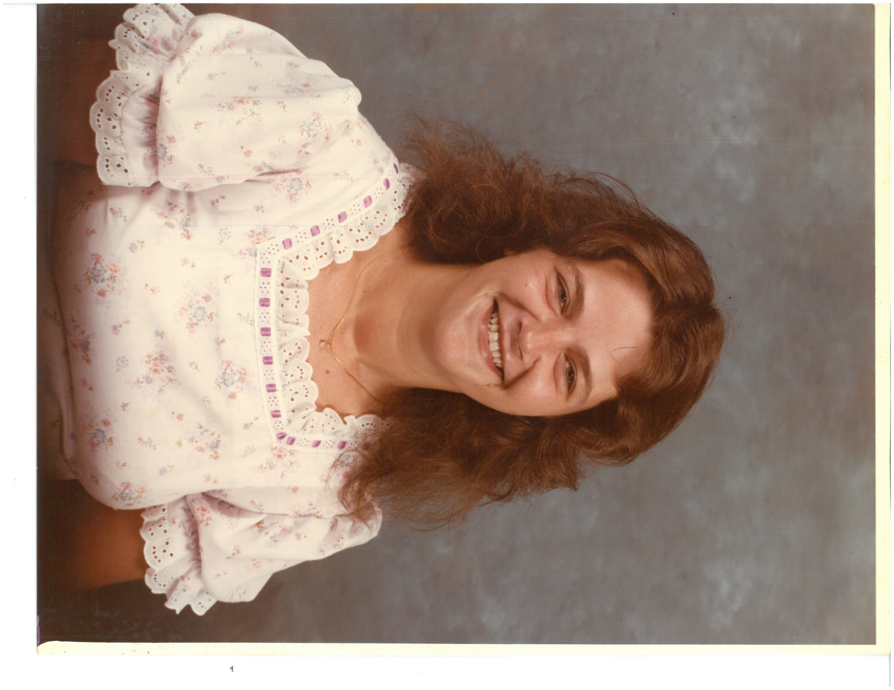 Obituary of Robin Lynn Fields