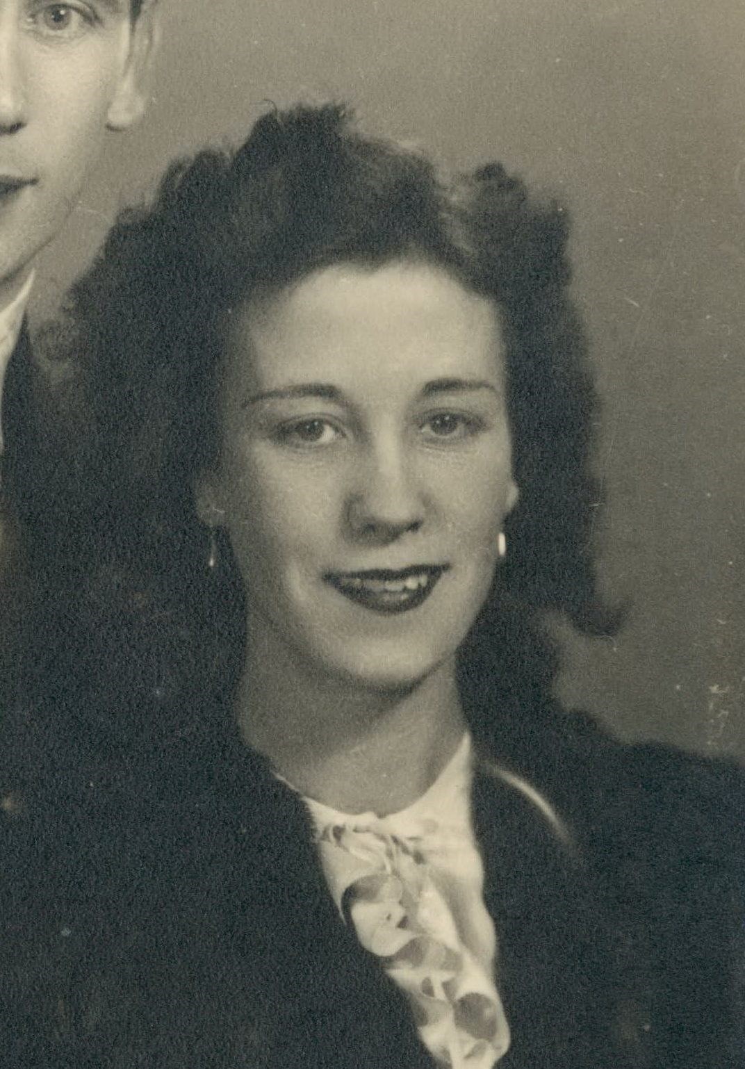 Obituary of Dorothy Hilda Young