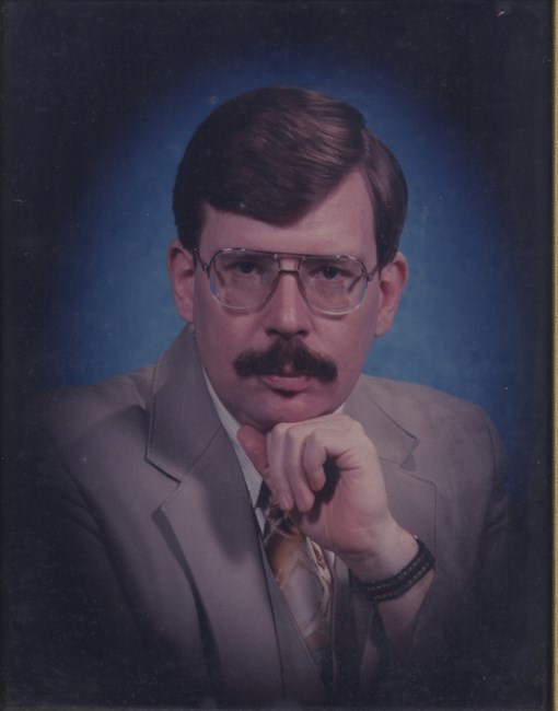 Obituary of Robert Lovejoy Whitcomb III