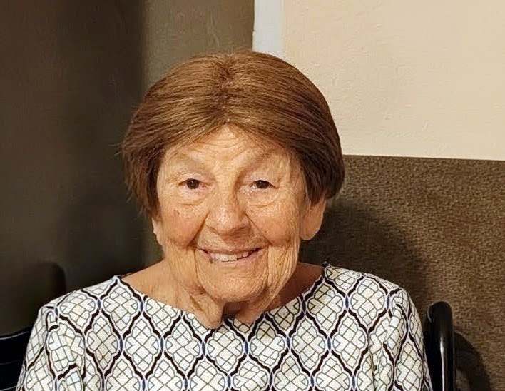 Obituary of Betty Hockey Polito