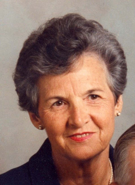Obituary of Betty Maxwell