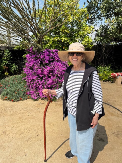 Obituary of Gloria Luera Delvaille