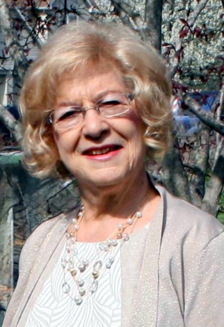 Obituary of Elaine Willis Cullen