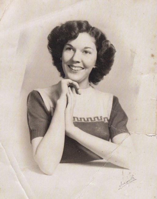 Obituary of Edna M. Thompson