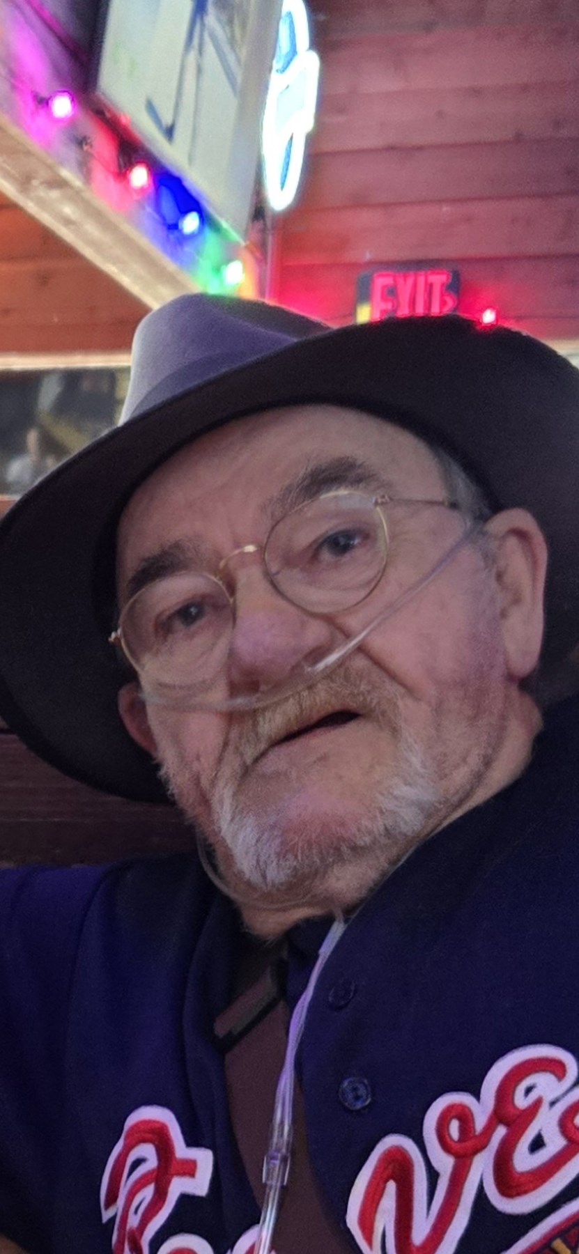 Obituario de Russell Q. Seacat