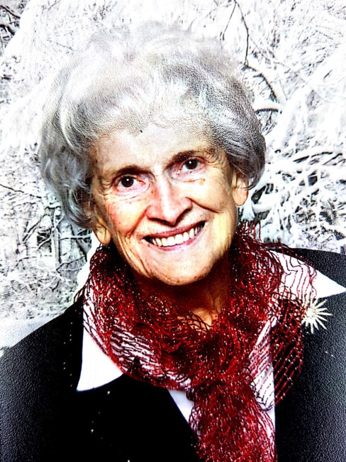 Obituary of Una Bernice Hoyle