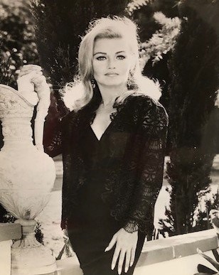 Obituary of Jacqueleen "Jackie" Virginia (Loughery) Schwietzer
