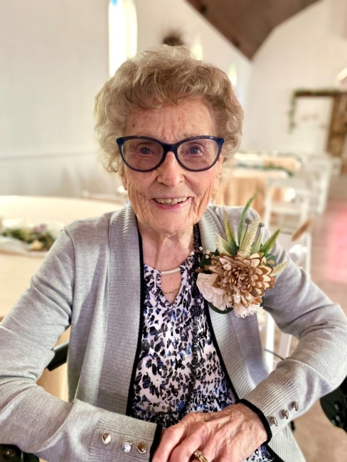 Obituario de Inez Lorraine Johnson