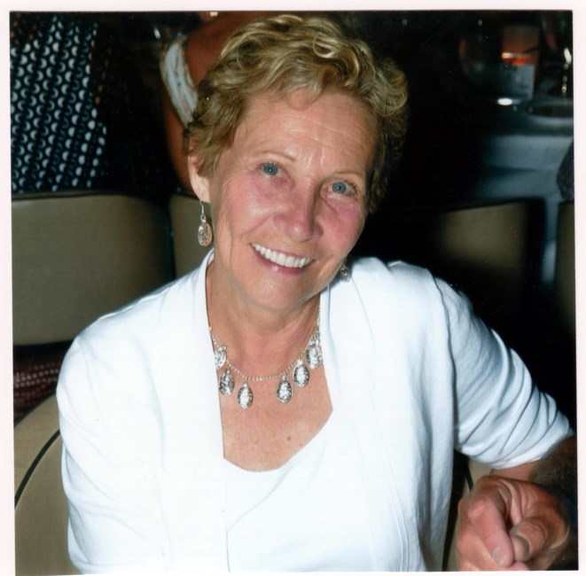 Obituary of Carol Delk Weber