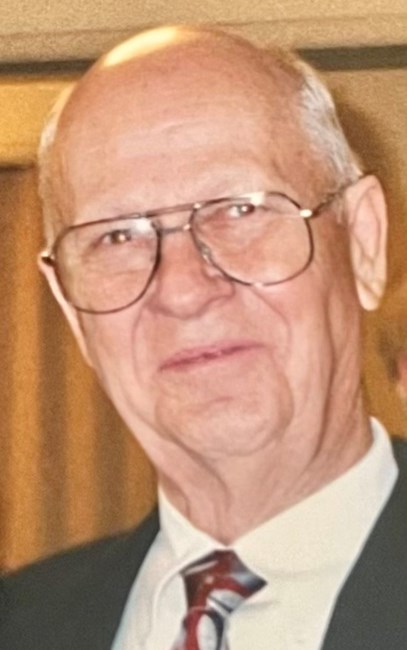 Obituario de James C. Morrow