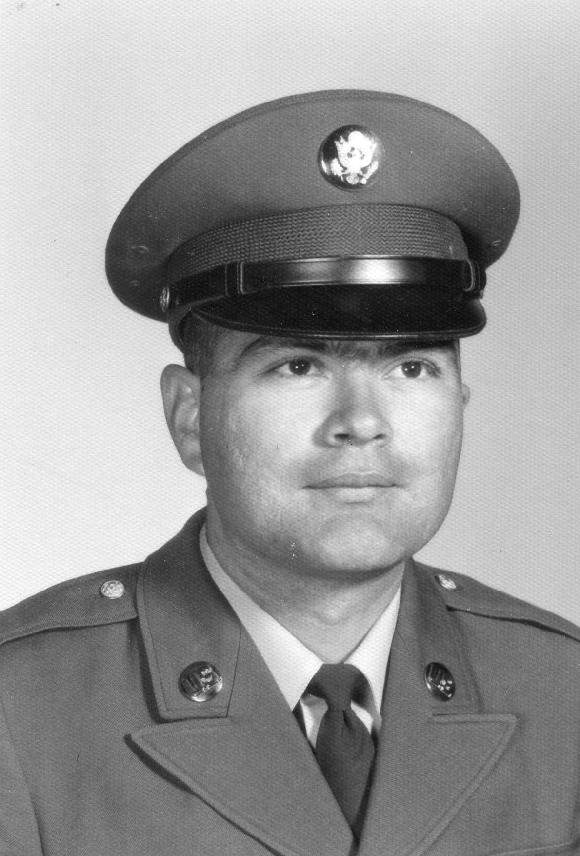 Obituary of Manuel Oliver