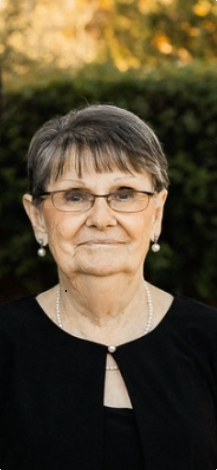 Avis de décès de Nadine Hall