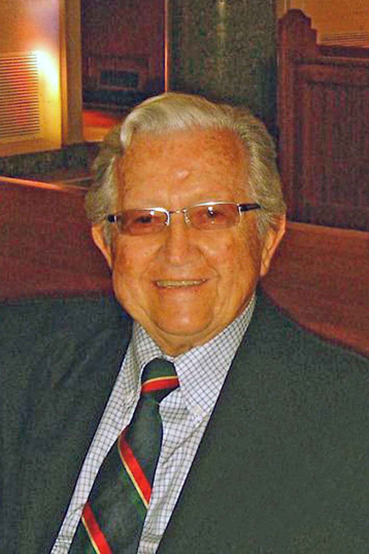 Obituario de Harry Antoniades Anthony