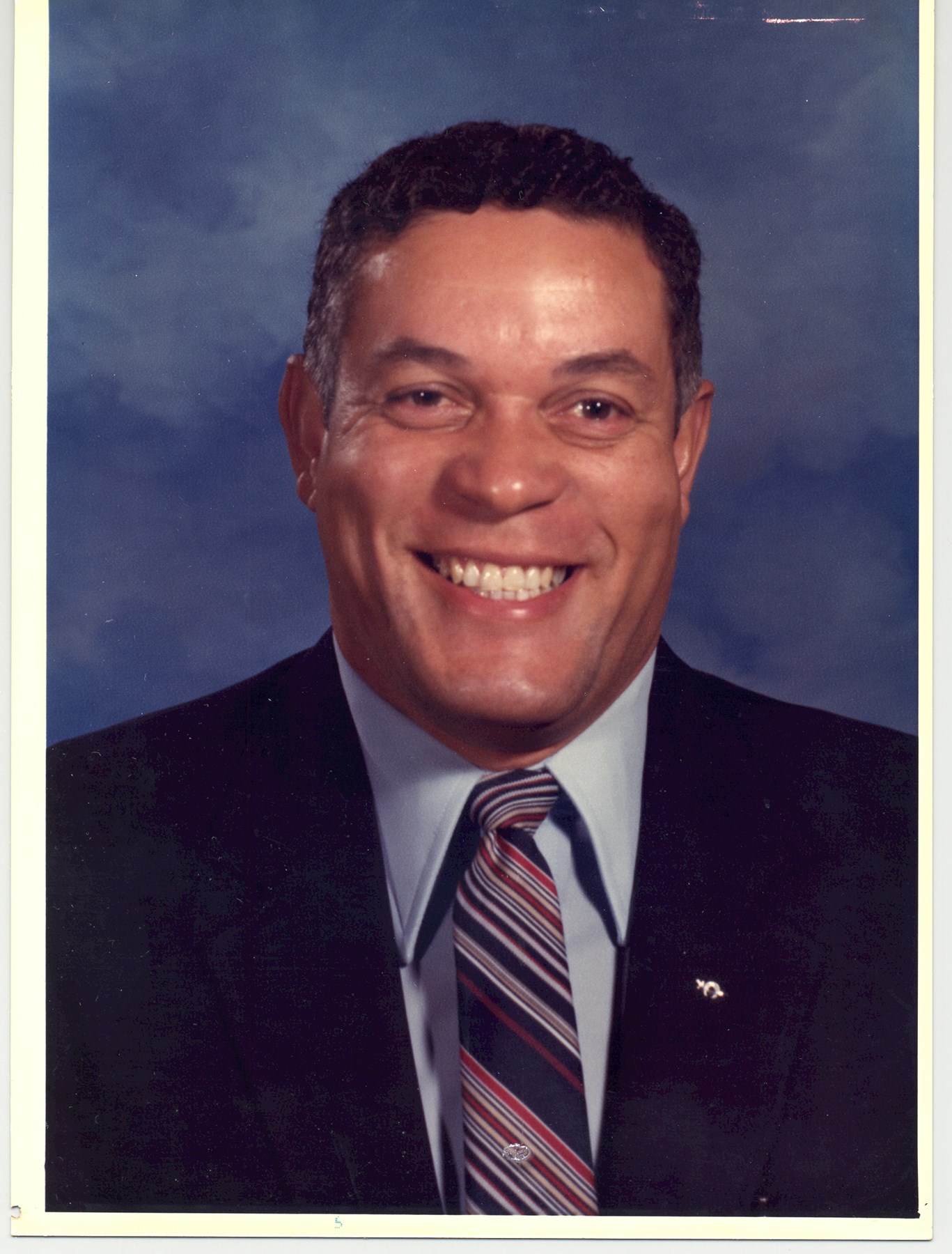 Obituary of Clay O Espey Jr.