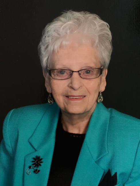 Obituario de Betty Louise Hynes