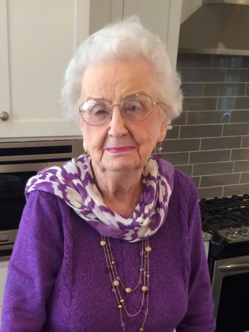 Obituary of Marjorie Lynch Sherman Hammett