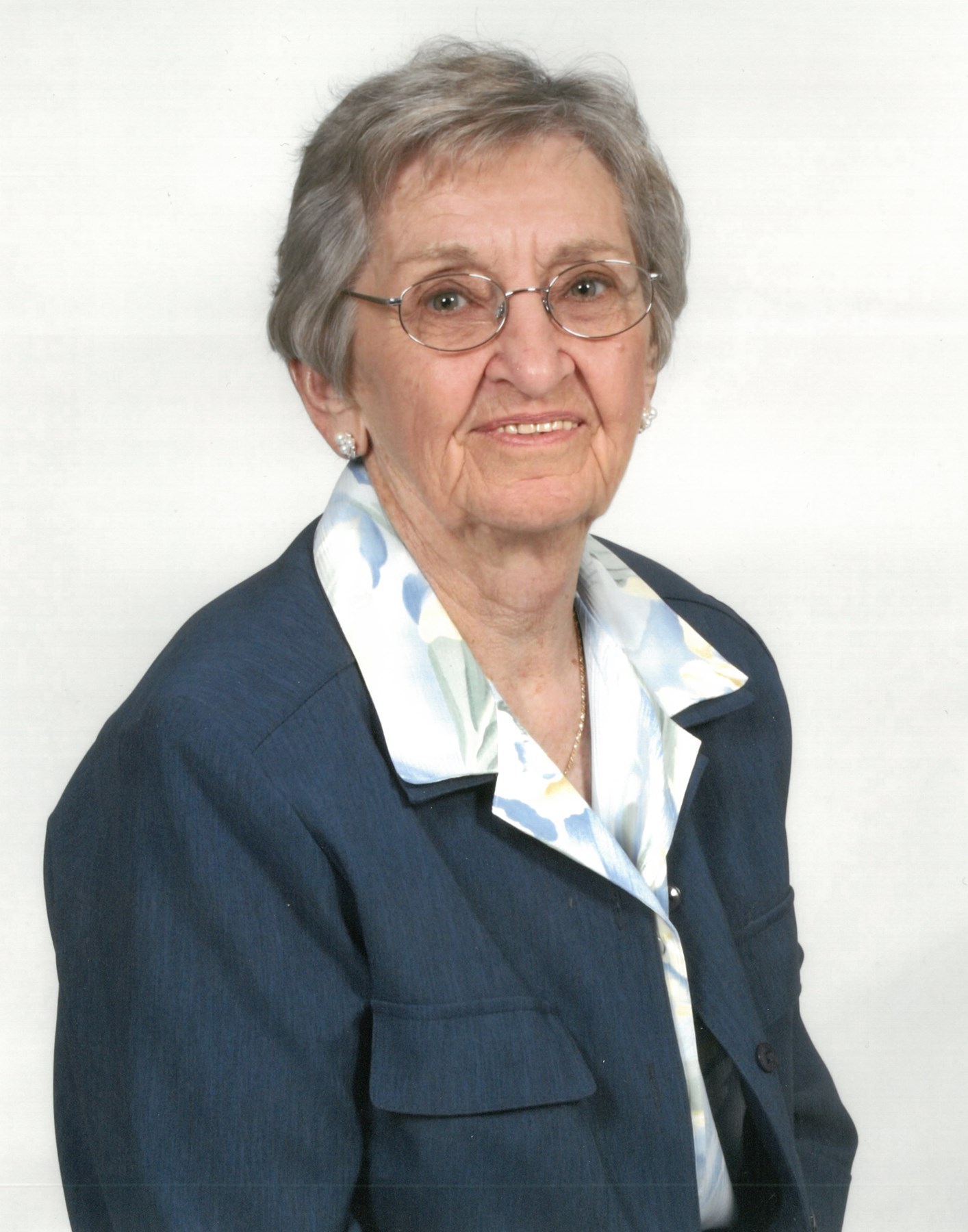 Obituary of Edith Shirley Klowak