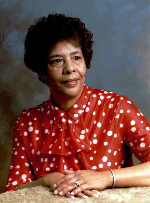 Obituario de Betty V. Passmore