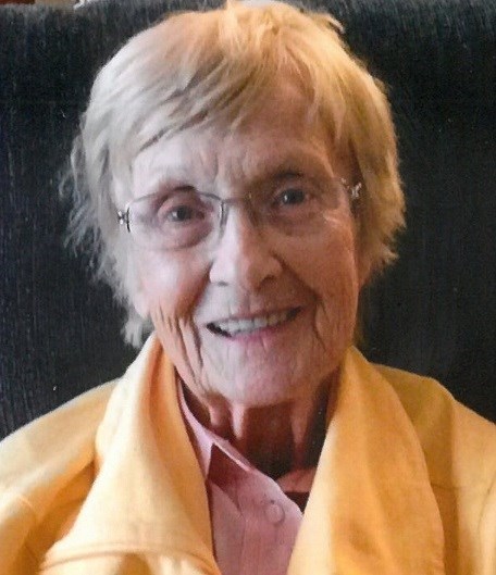 Obituary of Jeanne E Mullen