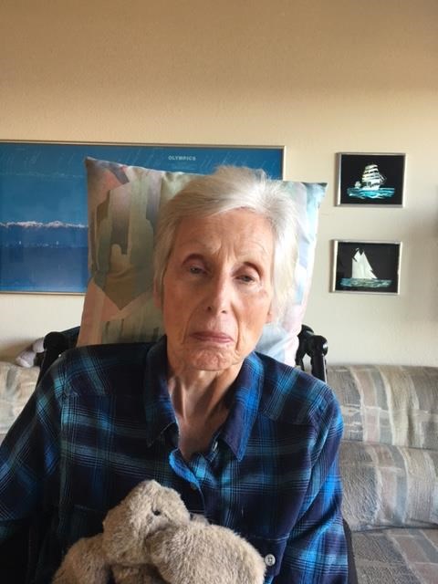 Obituario de Eileen Isabel Bear