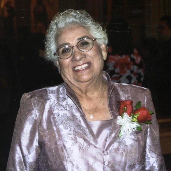 Obituary of Adela G. "Della" Parrilla