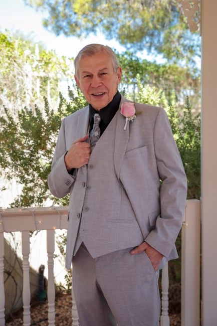 Avis de décès de William G Black