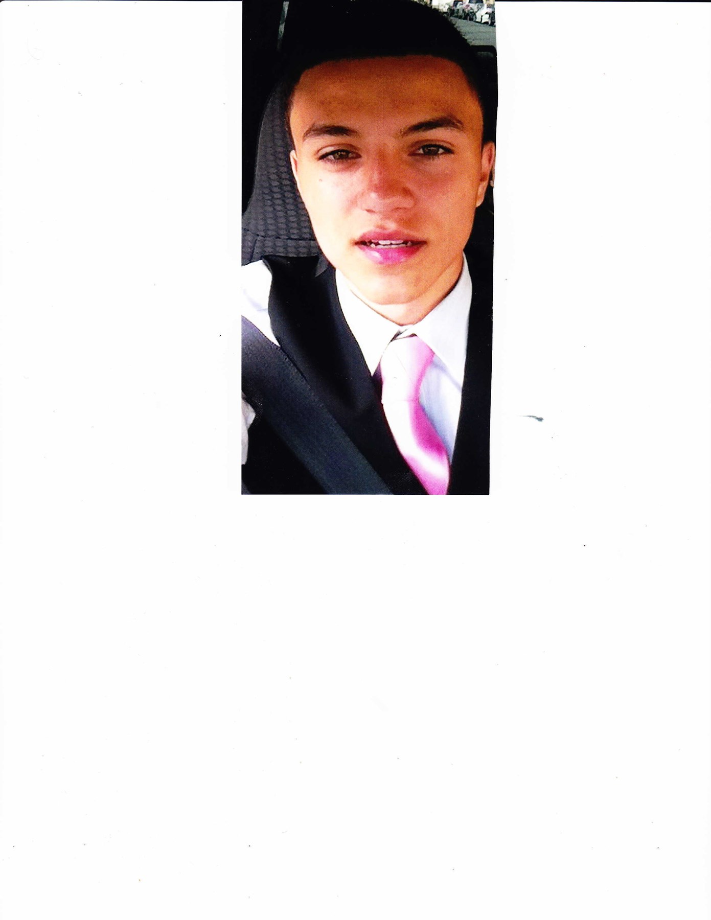 Obituario de Damien Lawrence Serrahn