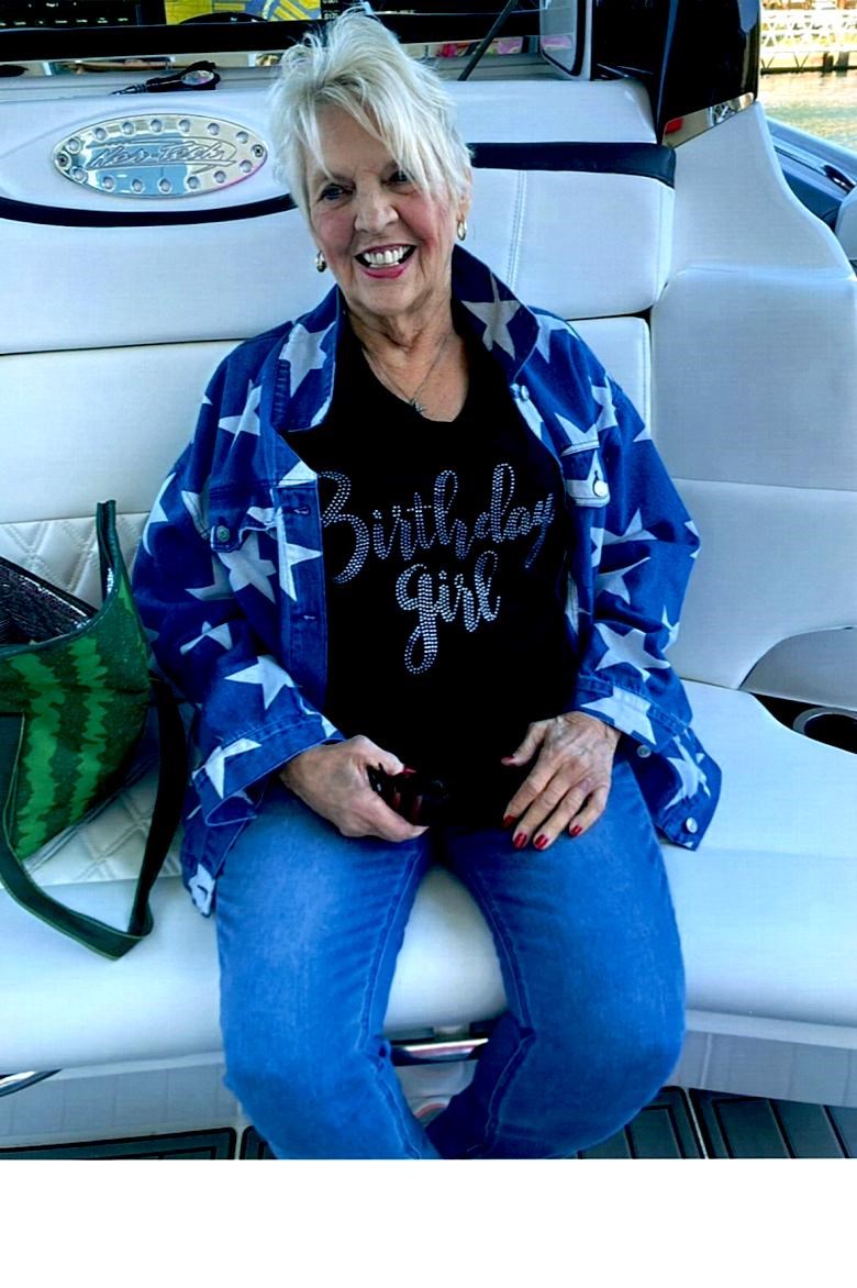 Obituary of Maryanne Glenos