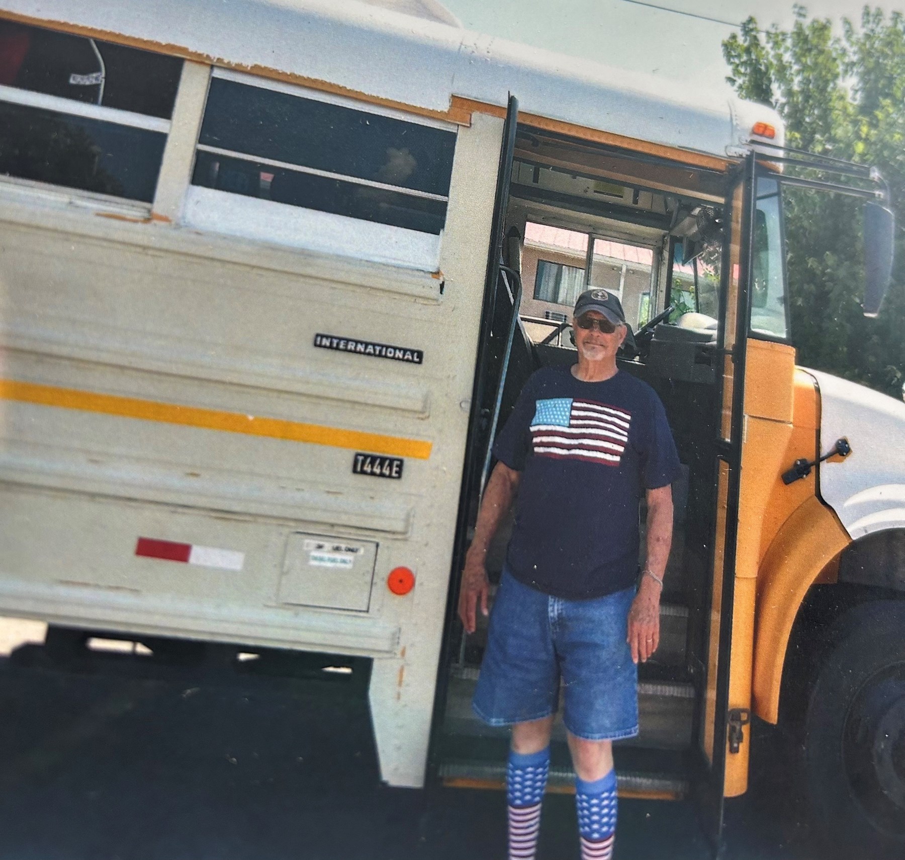 Obituary of Robert "Bob" W. Marlow