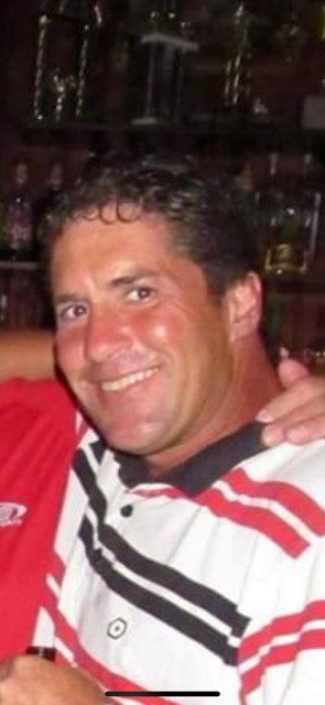 Obituario de Darrell M. Hall