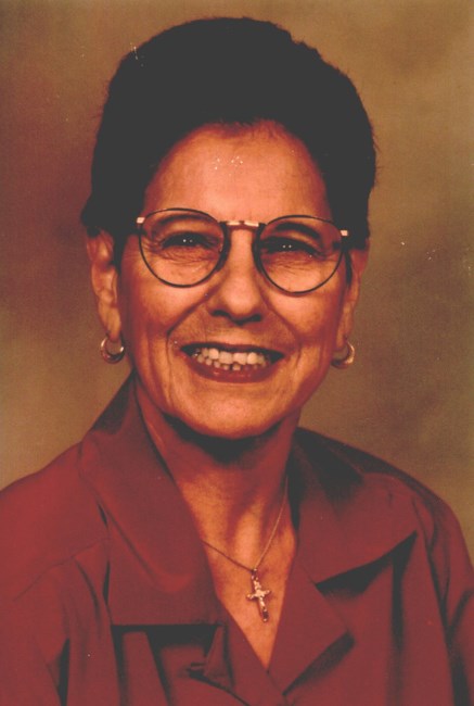 Obituary of Consuelo Bolanos Flores