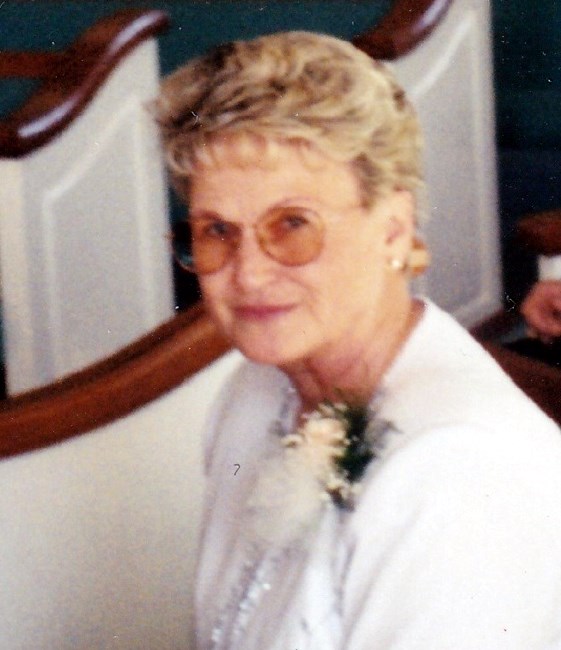 Obituario de Mrs. Ella E. Waters