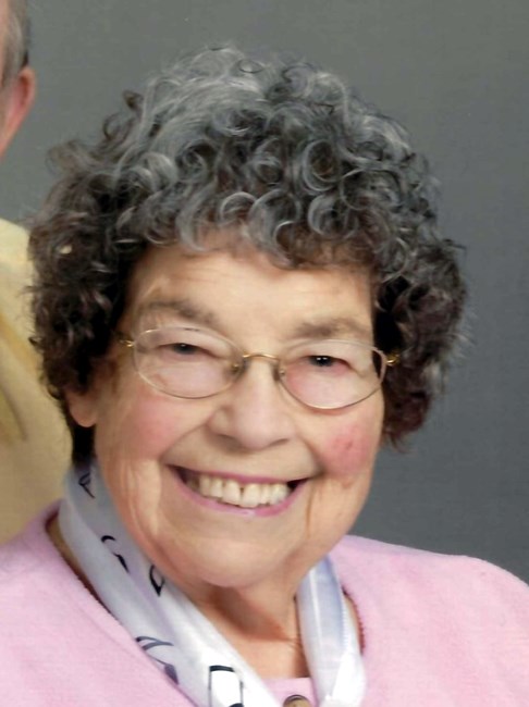 Obituary of Lois J. Hamilton