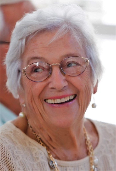 Obituary of Patricia Rairdon Curphey